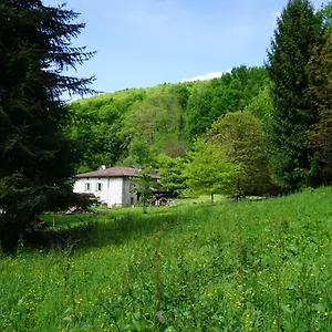 Le Pidro - A Family House With Private Stream And Woodland Hébergement de vacances Castelnau-Durban